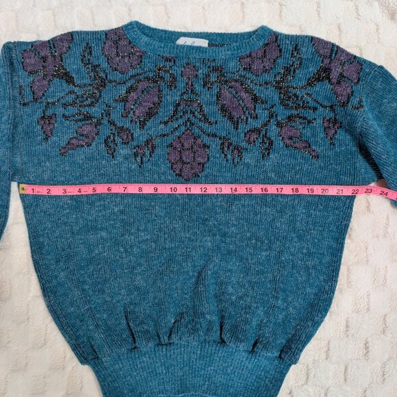 Vintage Made in Canada knit floral sweater with metallic hues - Picture 9 of 12